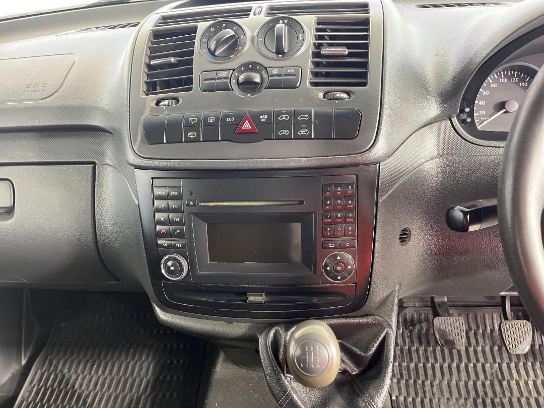 Photo '18' of Mercedes-Benz Vito Photo '18' of Mercedes-Benz Vito