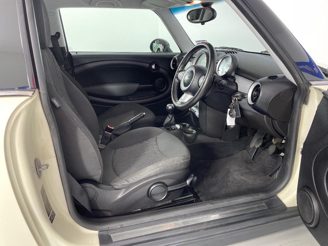 Photo '16' of Mini Cooper