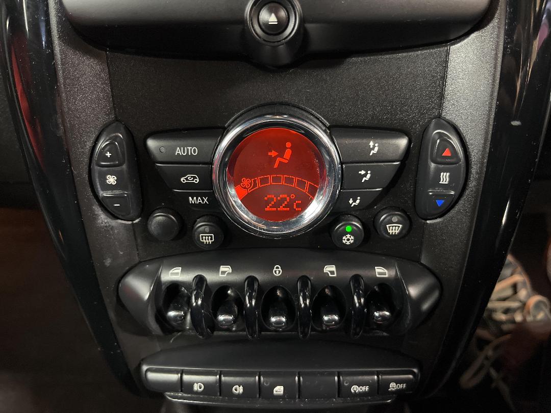 Photo '27' of Mini Cooper D Photo '27' of Mini Cooper D