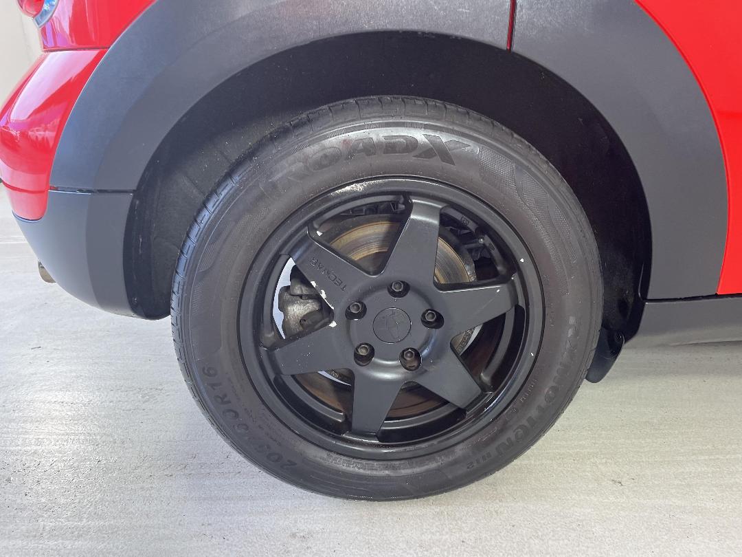 Photo '12' of Mini Mini ONE