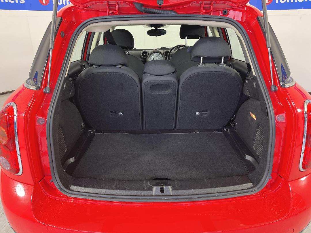 Photo '14' of Mini Mini ONE