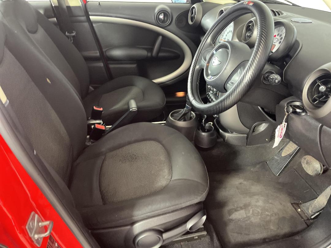 Photo '16' of Mini Mini ONE