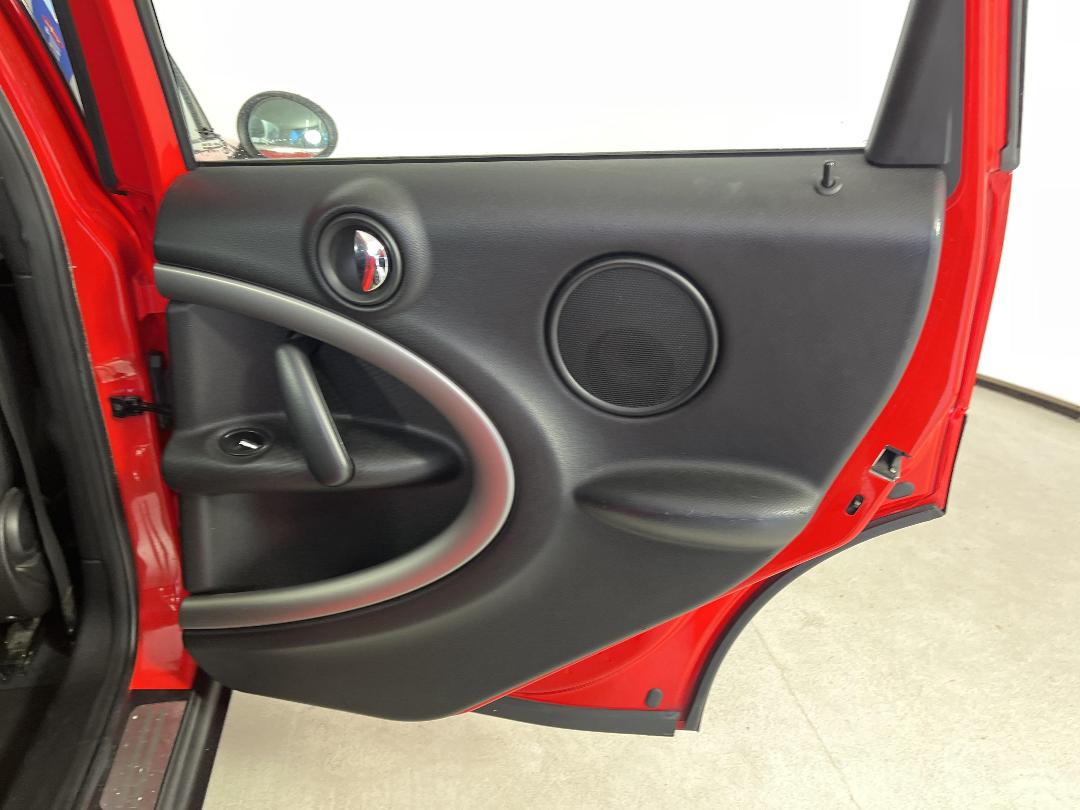 Photo '19' of Mini Mini ONE