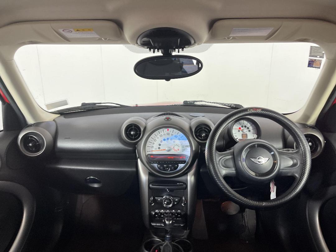 Photo '17' of Mini Mini ONE