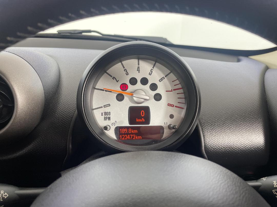 Photo '21' of Mini ONE