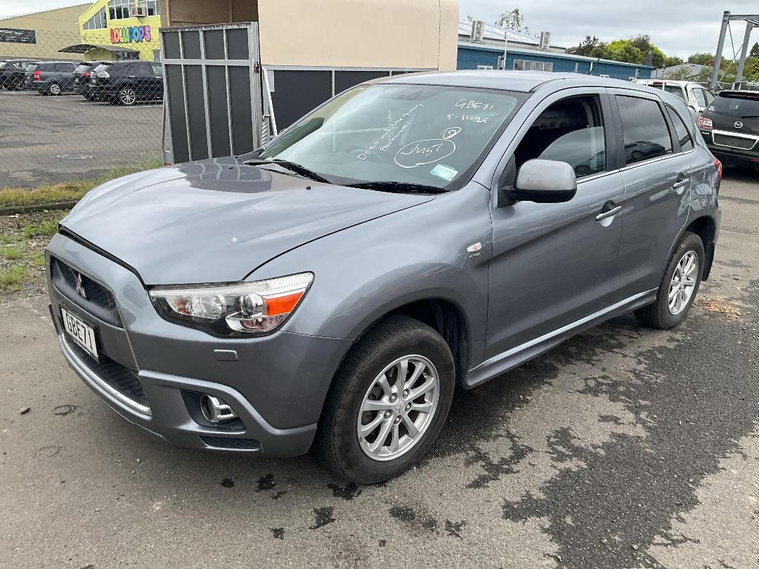 Photo '3' of Mitsubishi ASX Sport Photo '3' of Mitsubishi ASX Sport