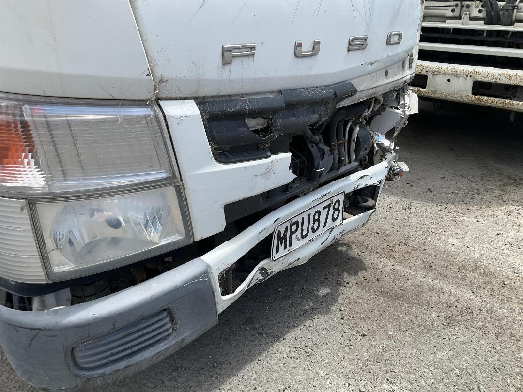 Photo '13' of Mitsubishi Canter Tipper Photo '13' of Mitsubishi Canter Tipper