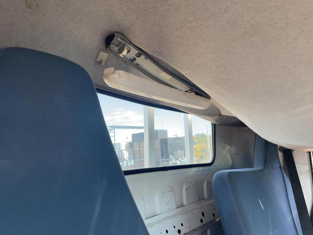 Photo '16' of Mitsubishi Canter Flat Deck