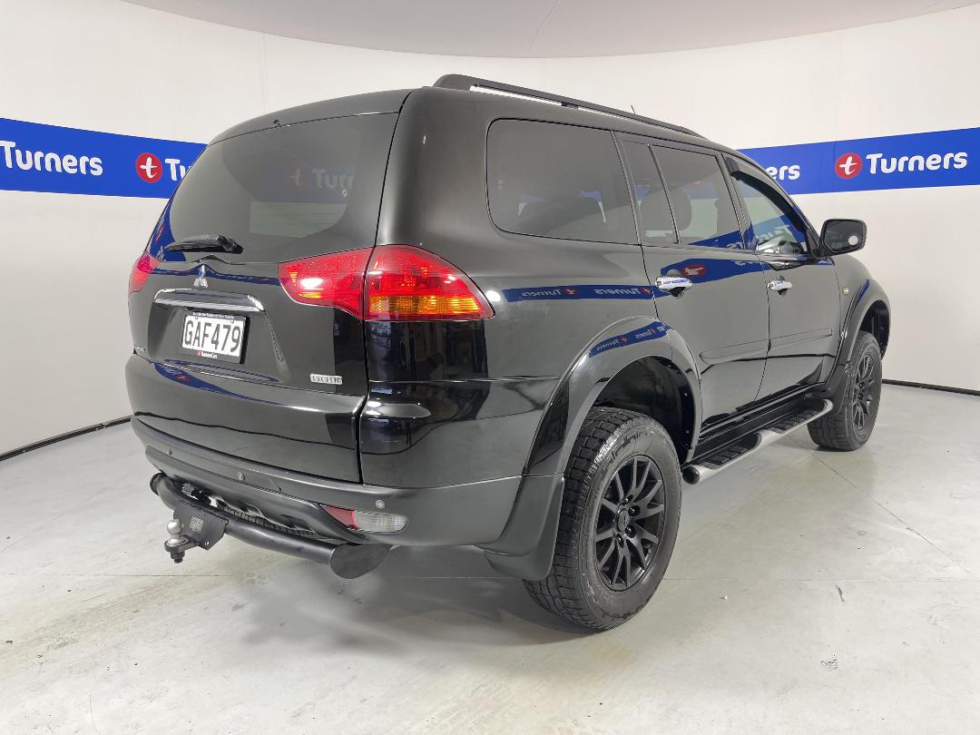 Photo '7' of Mitsubishi Challenger