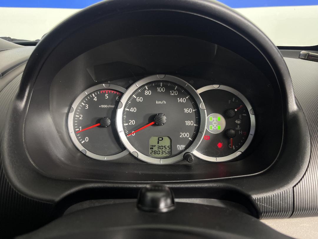 Photo '21' of Mitsubishi Challenger