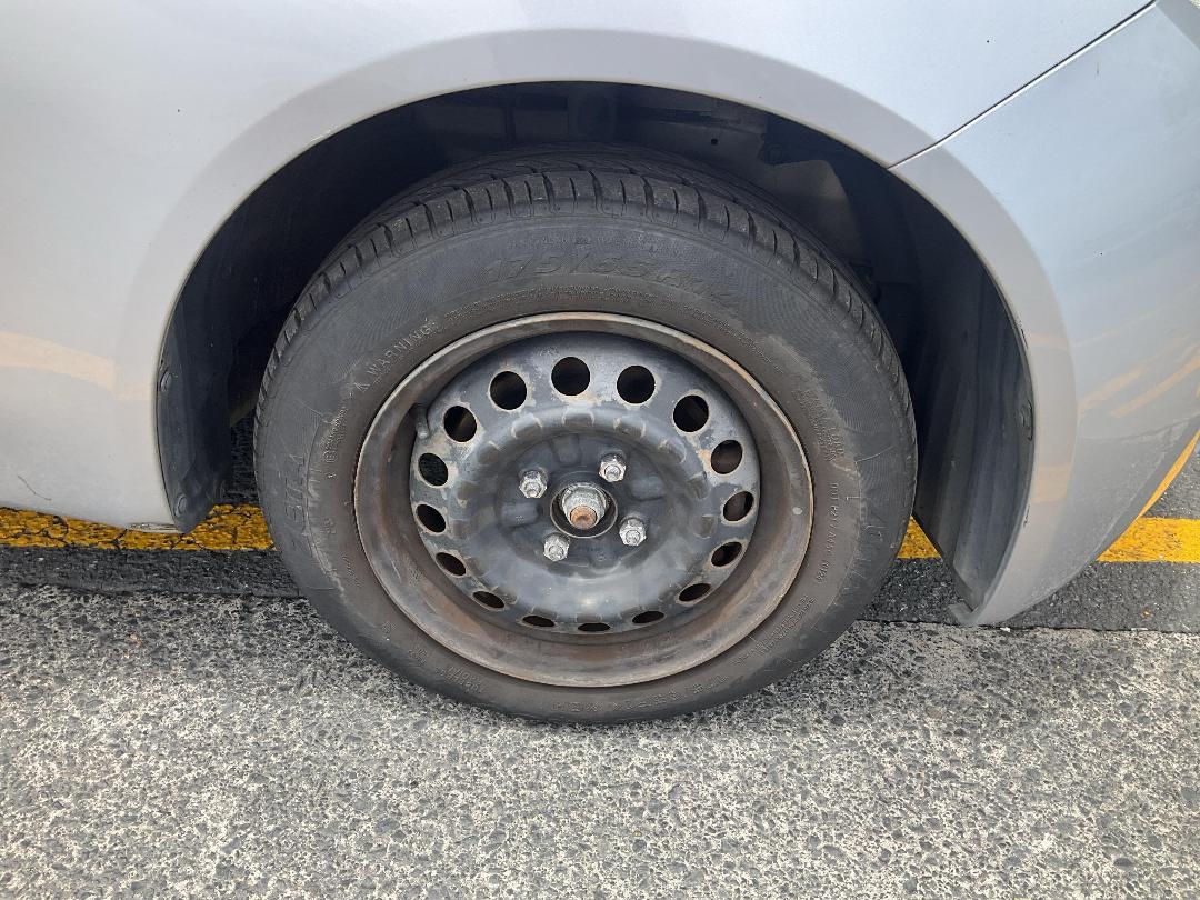 Photo '7' of Mitsubishi Colt LS