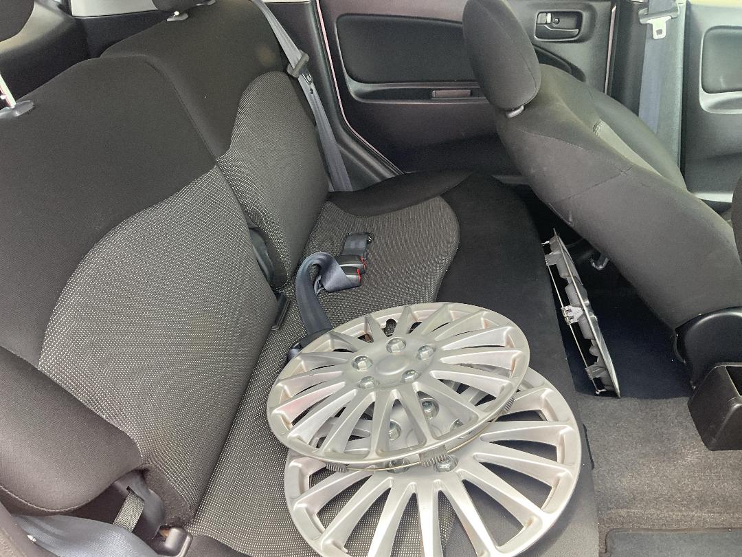 Photo '16' of Mitsubishi Colt LS