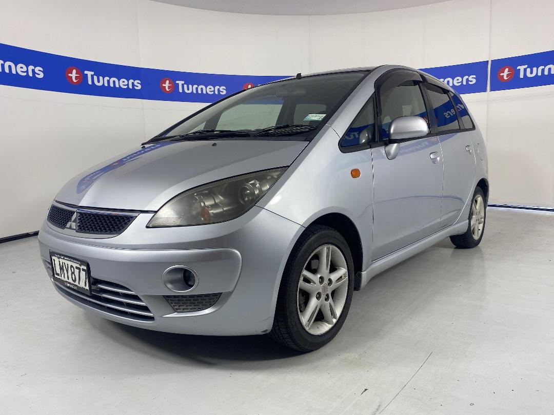 Photo '4' of Mitsubishi Colt