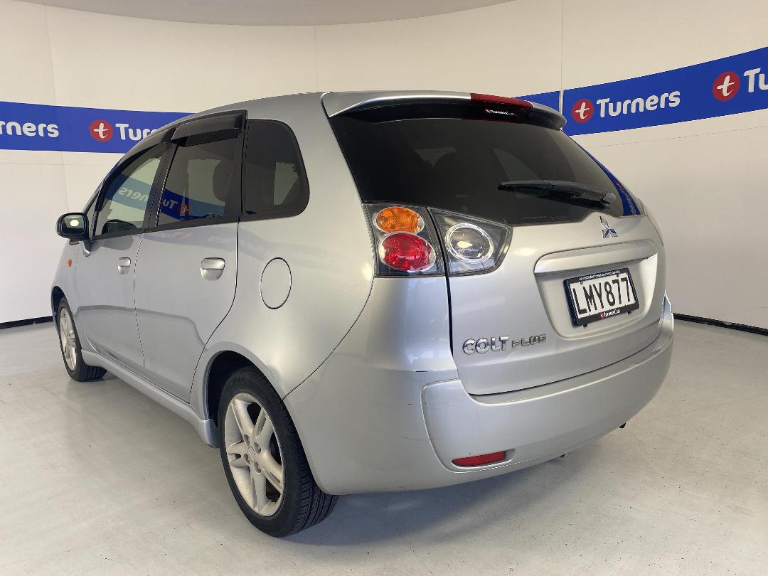 Photo '5' of Mitsubishi Colt