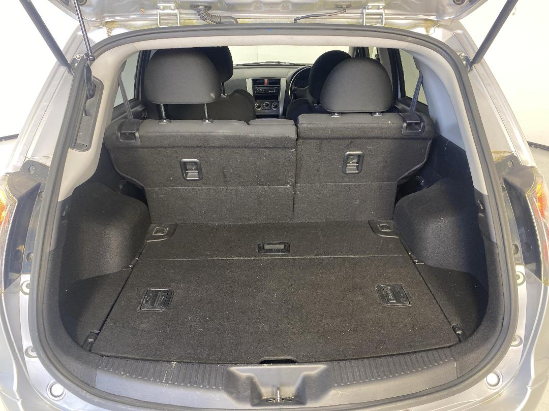 Photo '14' of Mitsubishi Colt