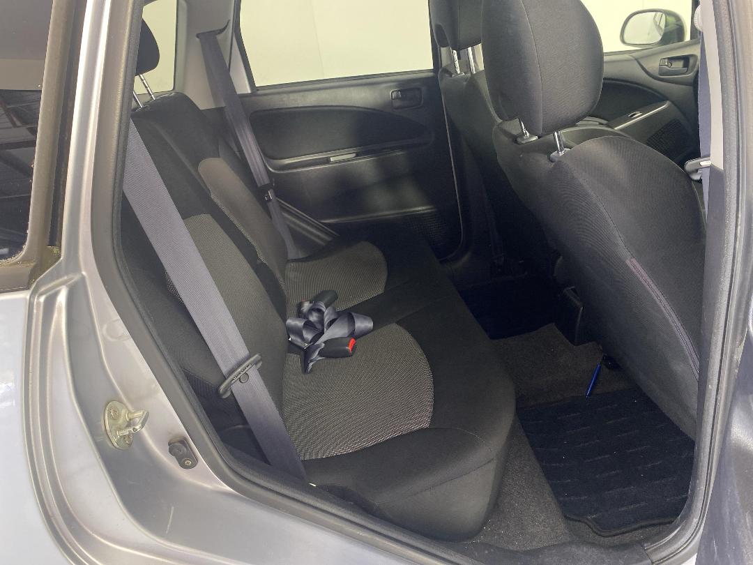 Photo '20' of Mitsubishi Colt