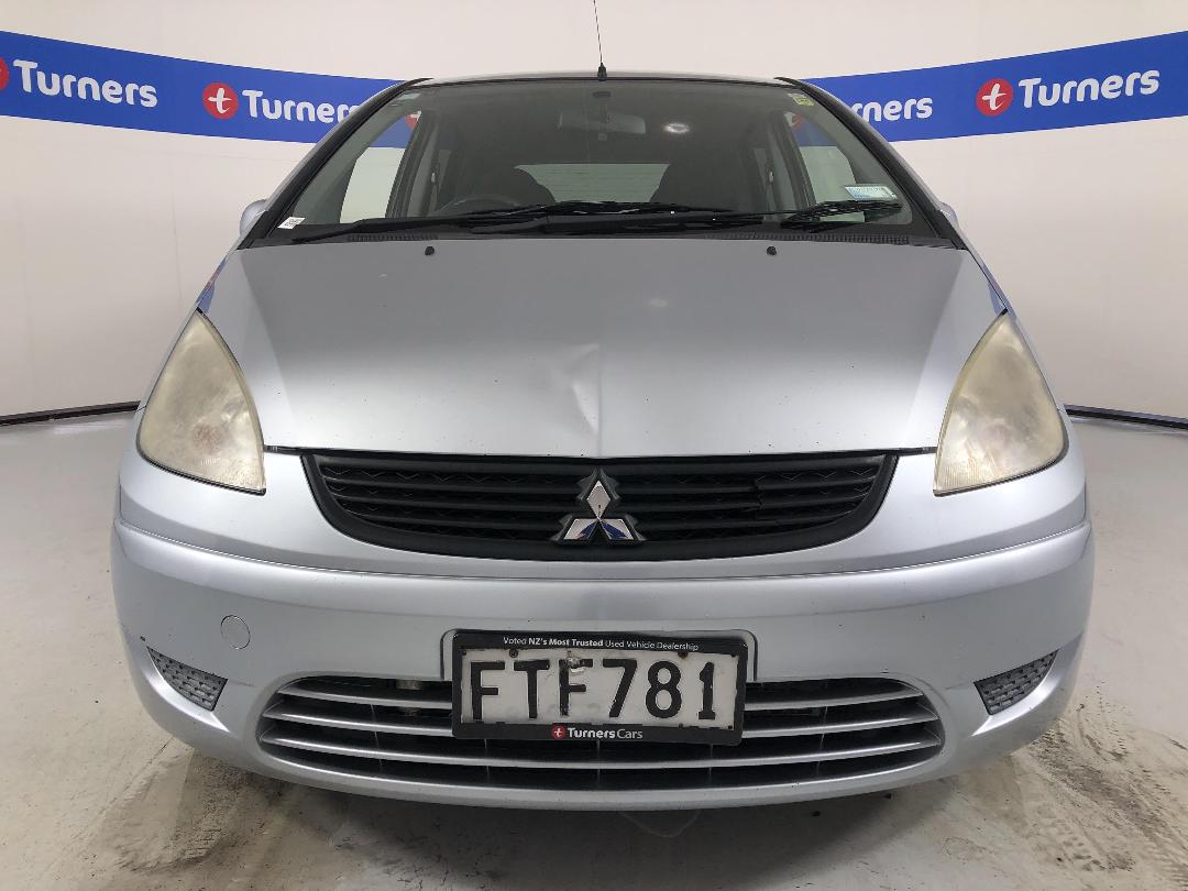 Photo '2' of Mitsubishi Colt Photo '2' of Mitsubishi Colt