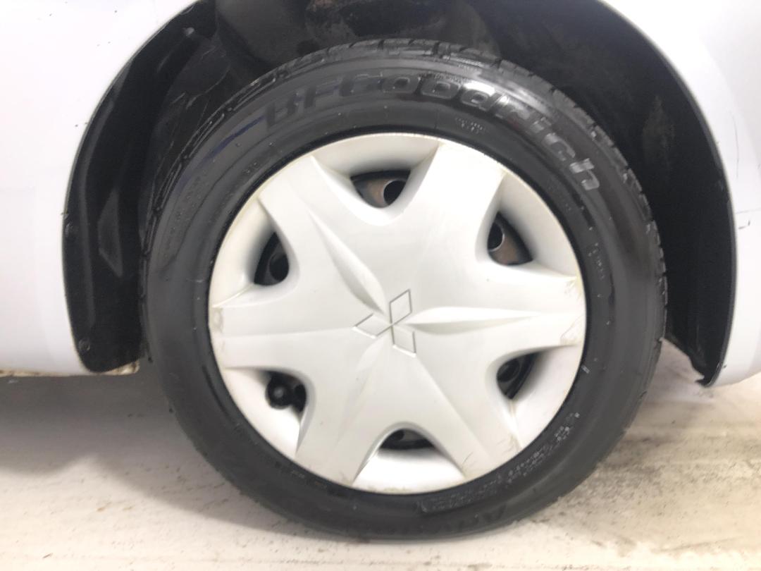 Photo '9' of Mitsubishi Colt Photo '9' of Mitsubishi Colt