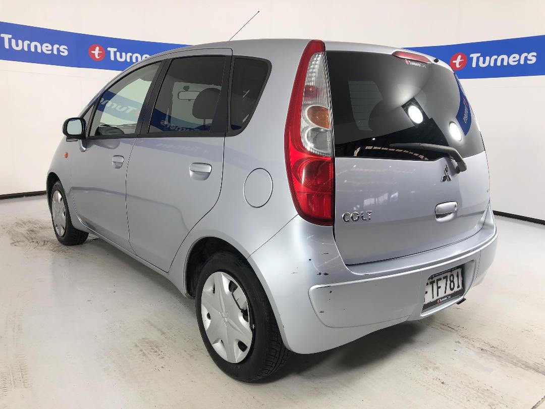 Photo '5' of Mitsubishi Colt Photo '5' of Mitsubishi Colt