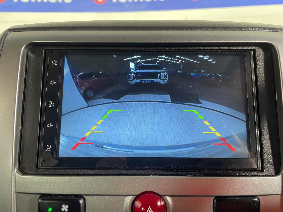 Photo '24' of Mitsubishi Delica