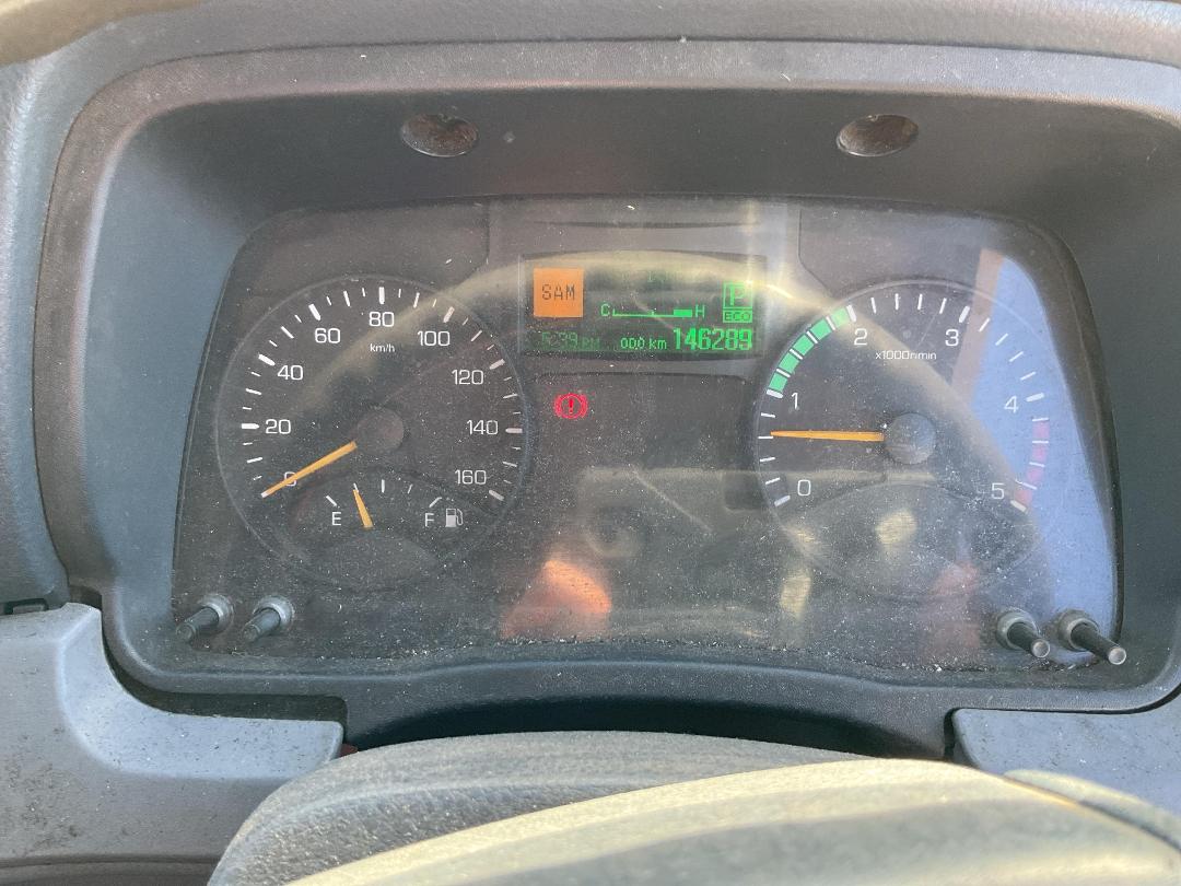 Photo '14' of Mitsubishi Fuso Canter FEW45E2 Flat Deck