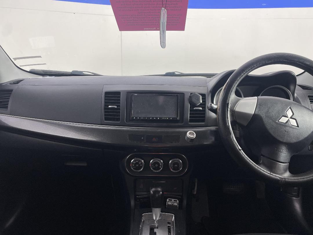 Photo '19' of Mitsubishi Galant Fortis