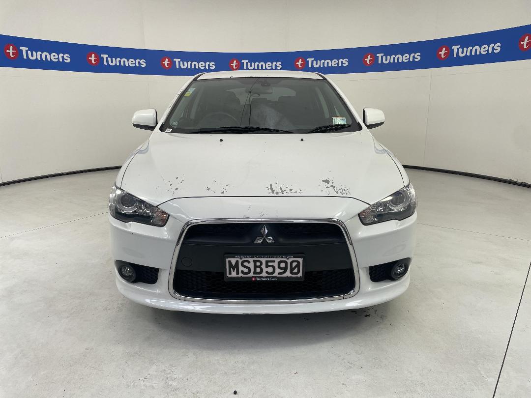 Photo '2' of Mitsubishi Galant Photo '2' of Mitsubishi Galant