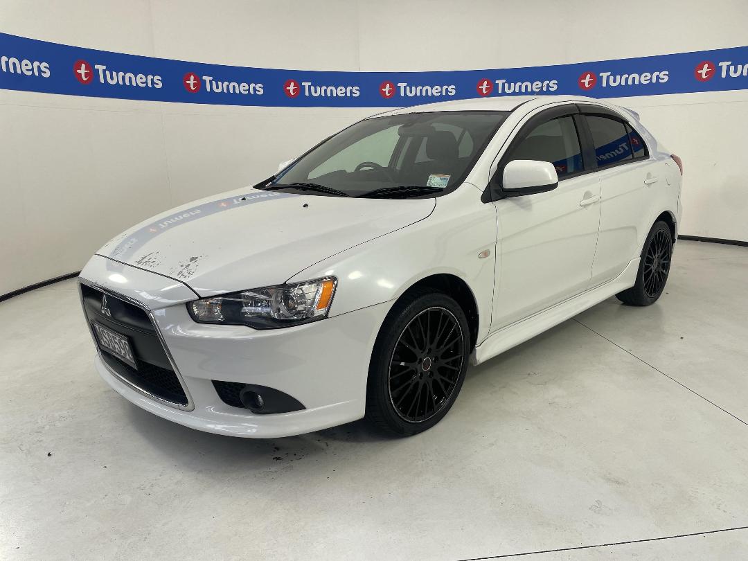 Photo '4' of Mitsubishi Galant Photo '4' of Mitsubishi Galant