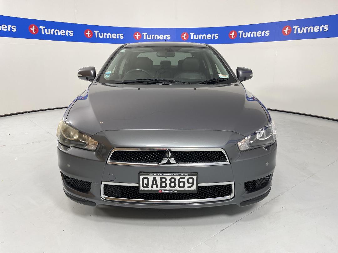 Photo '2' of Mitsubishi Galant