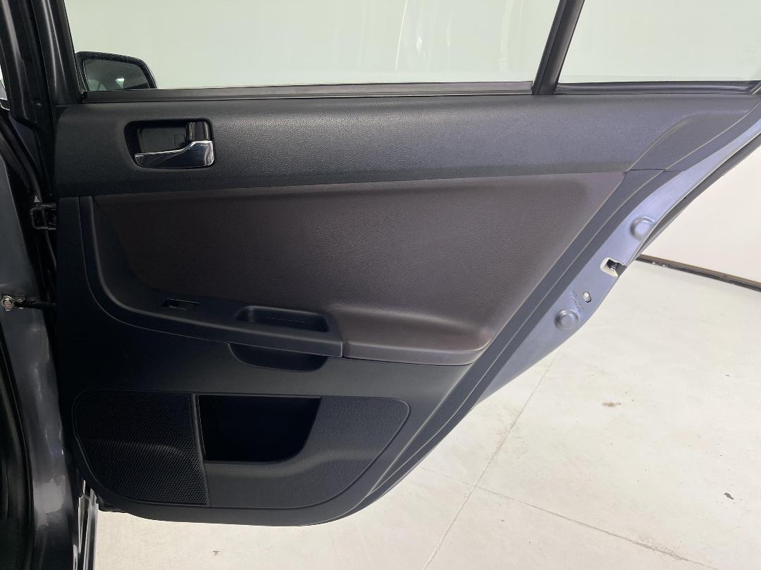 Photo '19' of Mitsubishi Galant