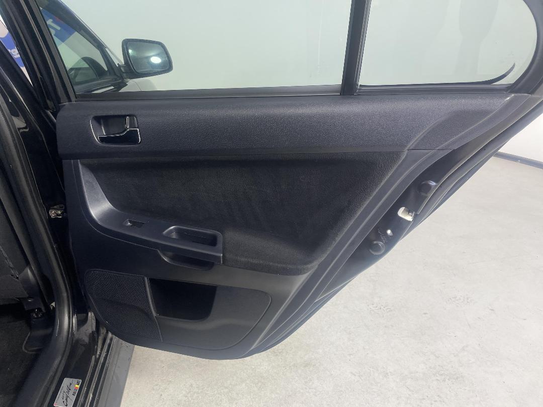 Photo '19' of Mitsubishi Galant