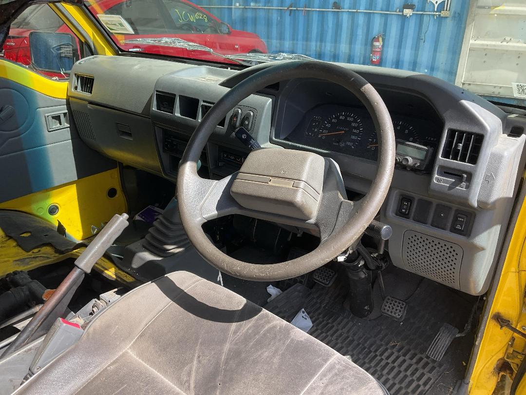 Photo '22' of Mitsubishi L300 LWB