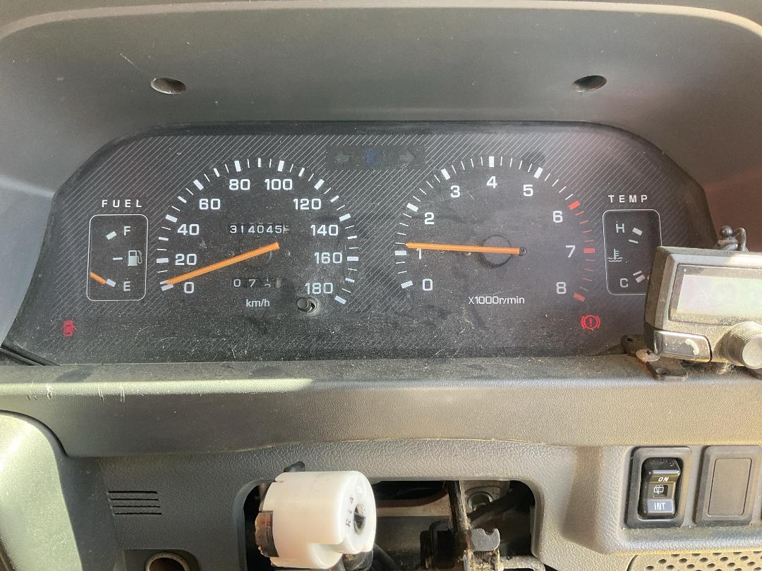 Photo '24' of Mitsubishi L300 LWB