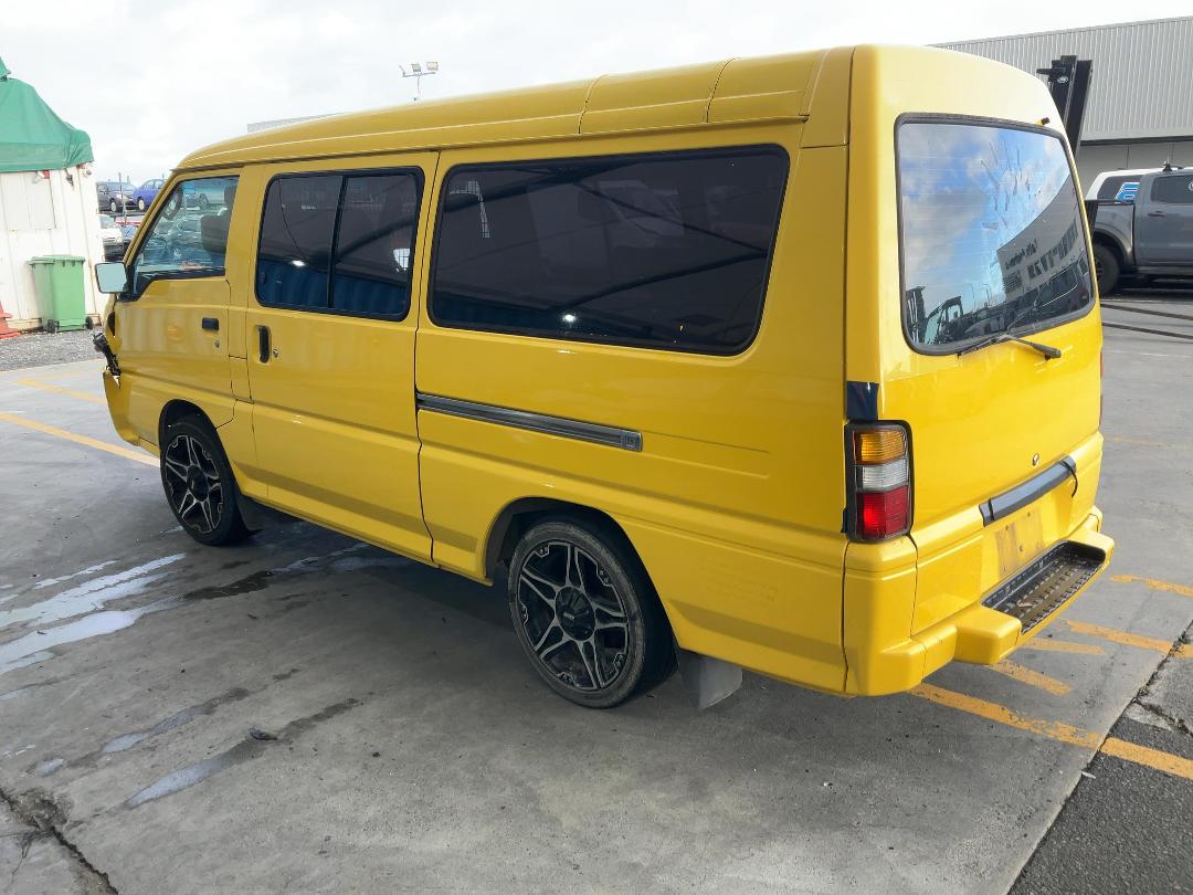 Photo '7' of Mitsubishi L300 LWB