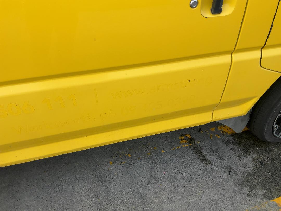 Photo '13' of Mitsubishi L300 LWB