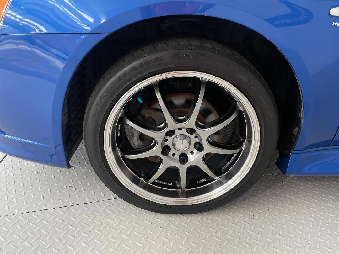 Photo '10' of Mitsubishi Lancer