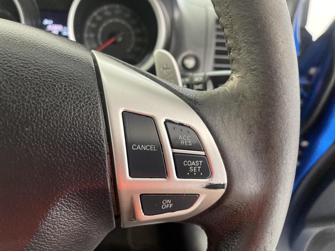 Photo '25' of Mitsubishi Lancer