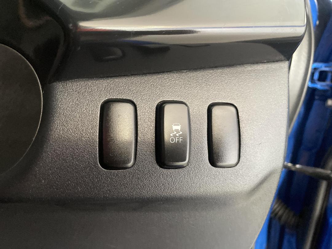 Photo '24' of Mitsubishi Lancer