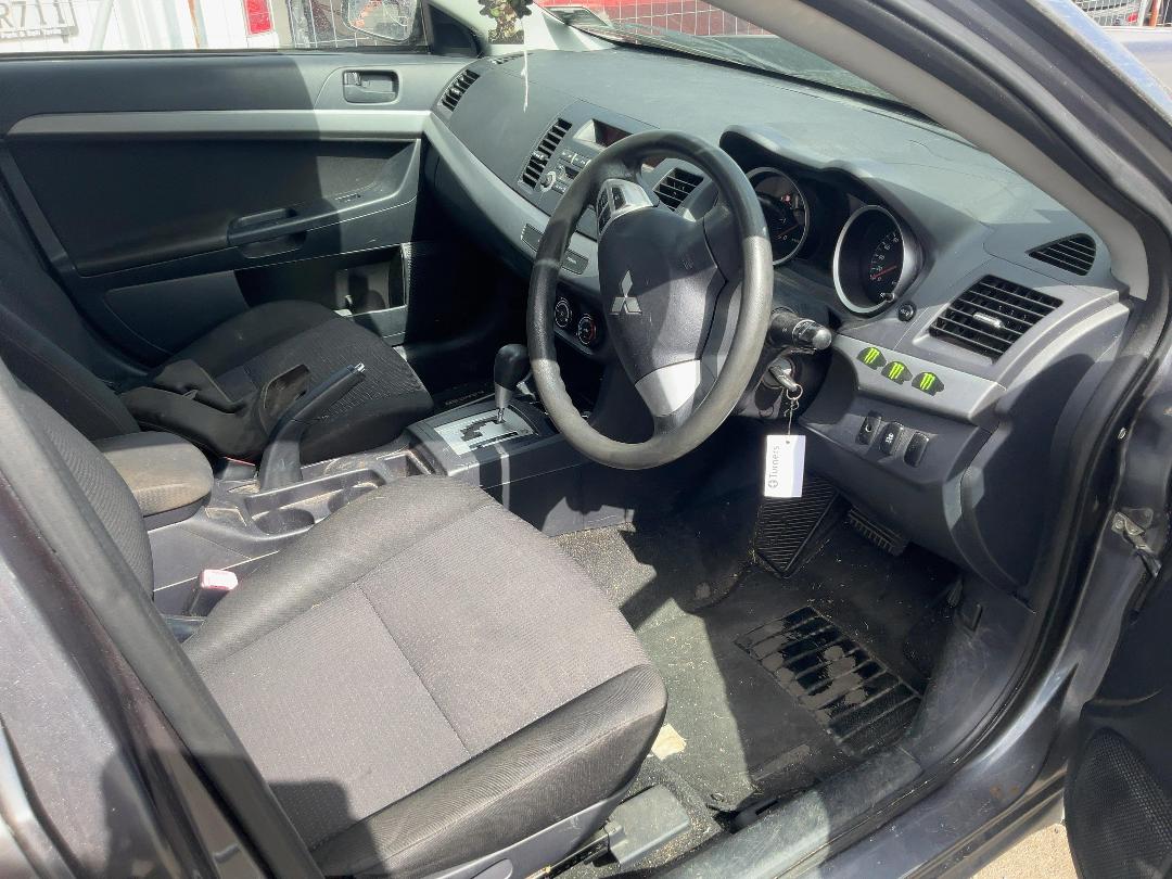 Photo '9' of Mitsubishi Lancer SX