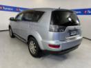 Thumbnail '5' of Mitsubishi Outlander