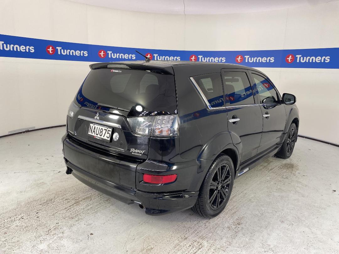 Photo '7' of Mitsubishi Outlander Photo '7' of Mitsubishi Outlander