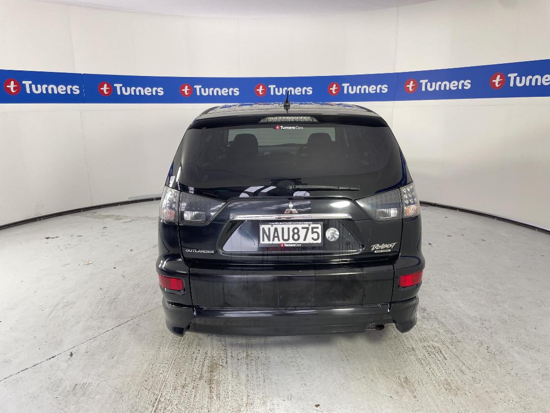 Photo '6' of Mitsubishi Outlander Photo '6' of Mitsubishi Outlander