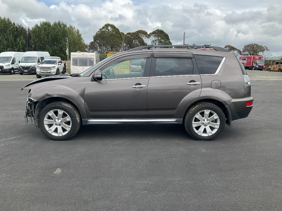 Photo '2' of Mitsubishi Outlander VRX