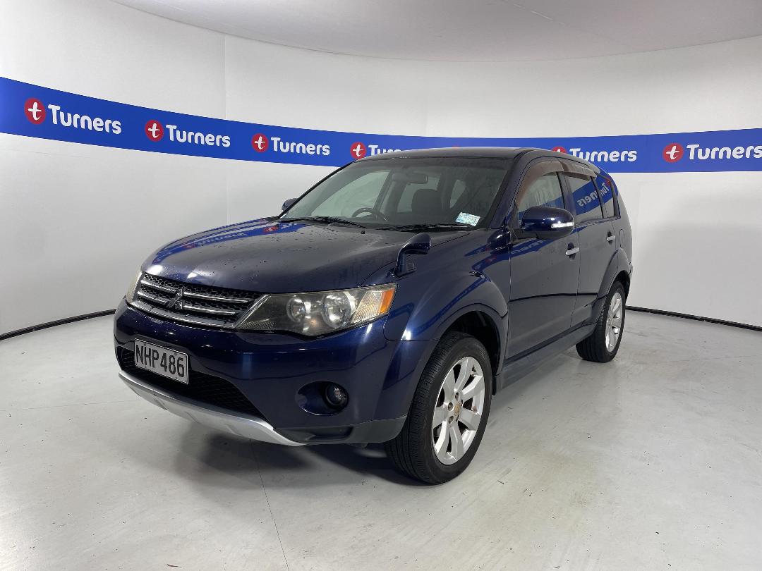 Photo '4' of Mitsubishi Outlander