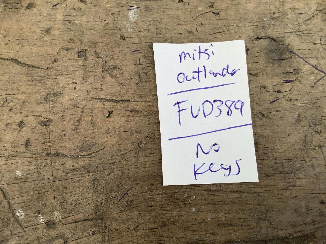 Photo '21' of Mitsubishi Outlander LS