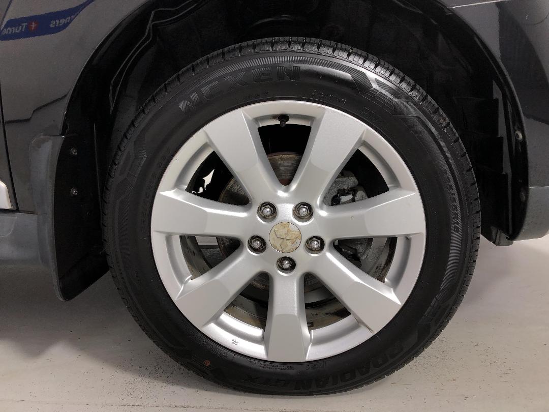 Photo '9' of Mitsubishi Outlander Photo '9' of Mitsubishi Outlander