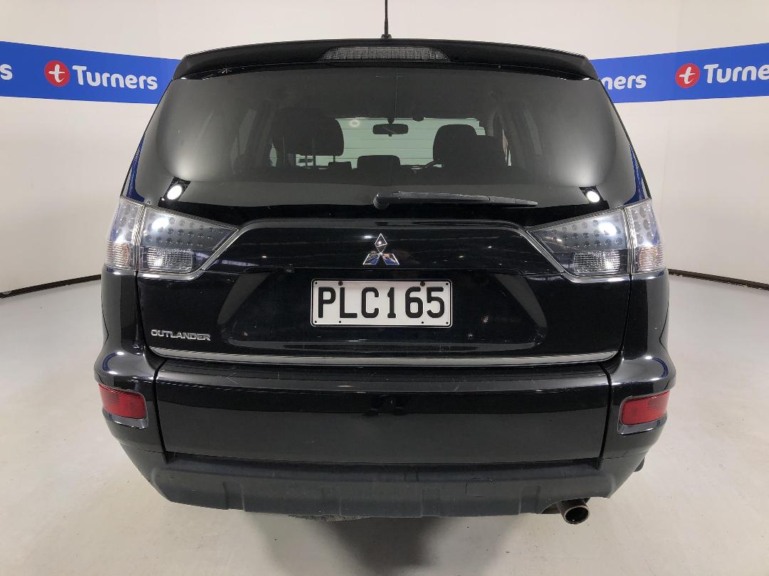 Photo '6' of Mitsubishi Outlander Photo '6' of Mitsubishi Outlander