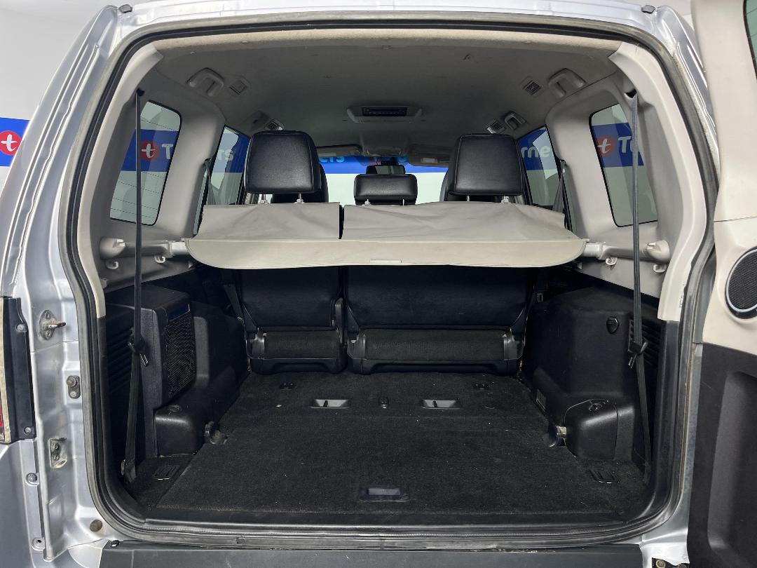 Photo '14' of Mitsubishi Pajero Photo '14' of Mitsubishi Pajero