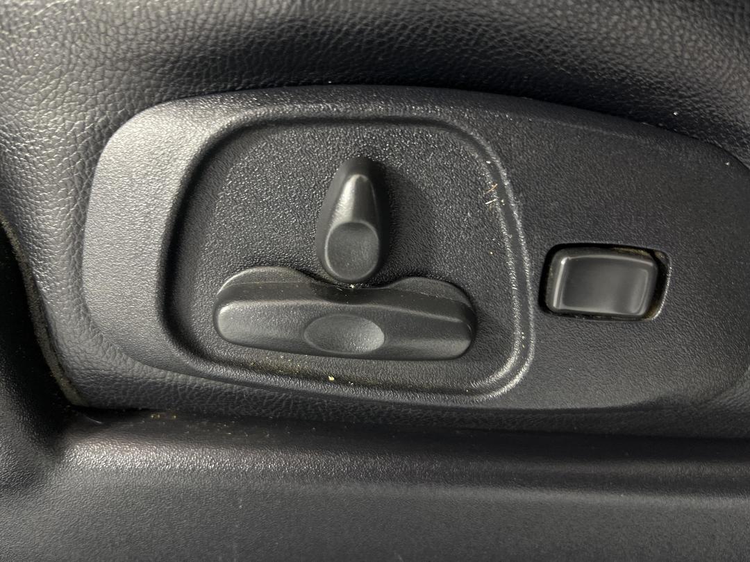 Photo '28' of Mitsubishi Pajero Photo '28' of Mitsubishi Pajero