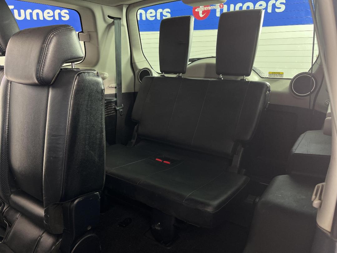 Photo '23' of Mitsubishi Pajero Photo '23' of Mitsubishi Pajero